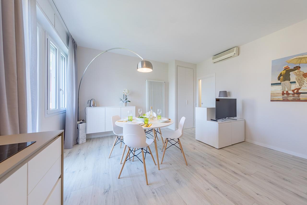 Appartamento Valeria By Wonderful Italy Sirmione Exterior foto