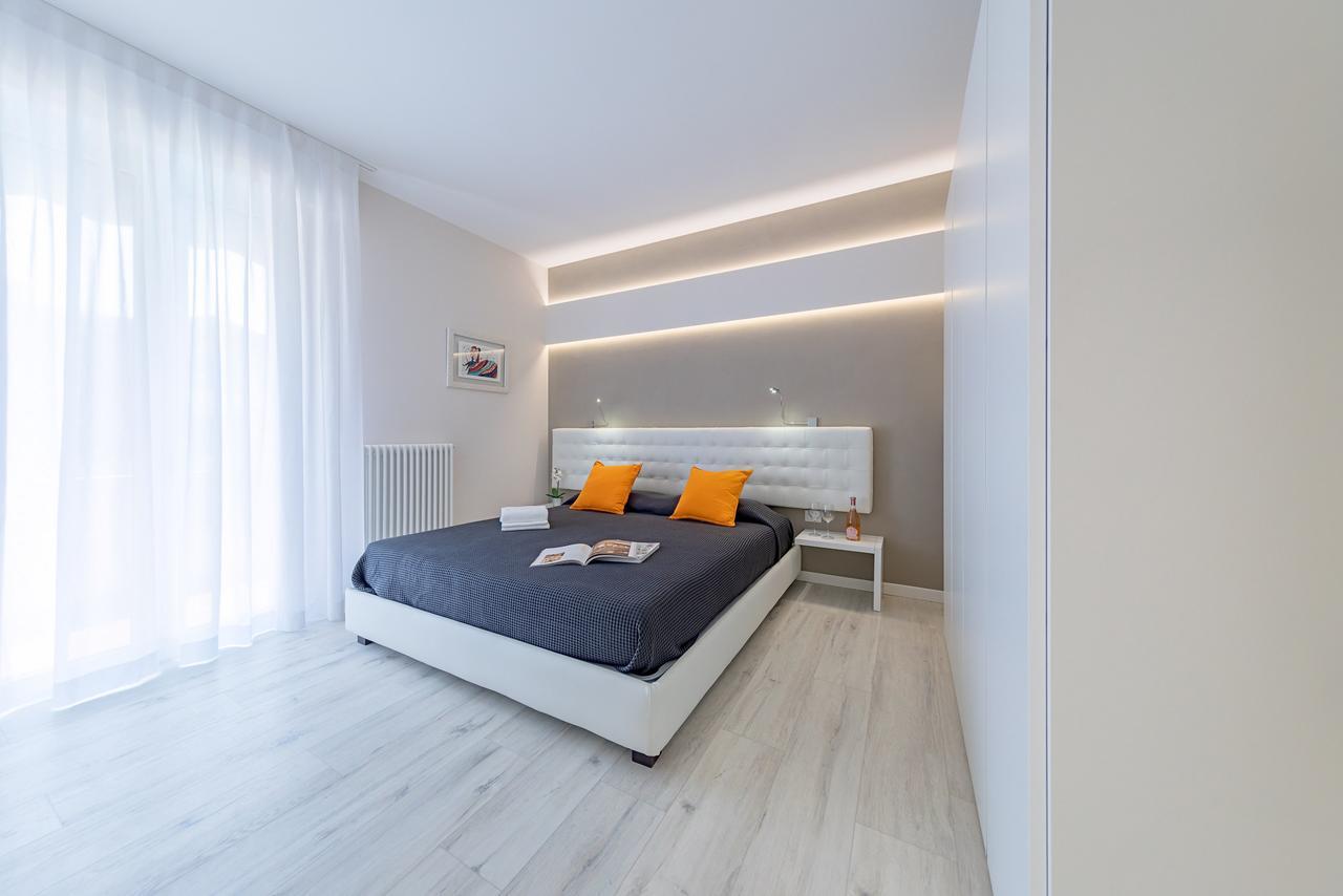 Appartamento Valeria By Wonderful Italy Sirmione Exterior foto