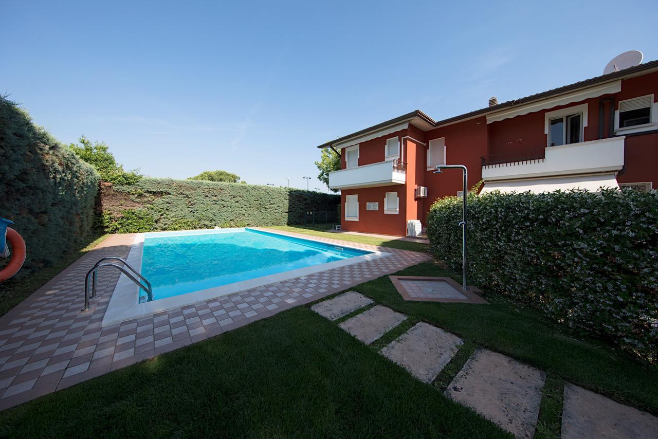 Appartamento Valeria By Wonderful Italy Sirmione Exterior foto